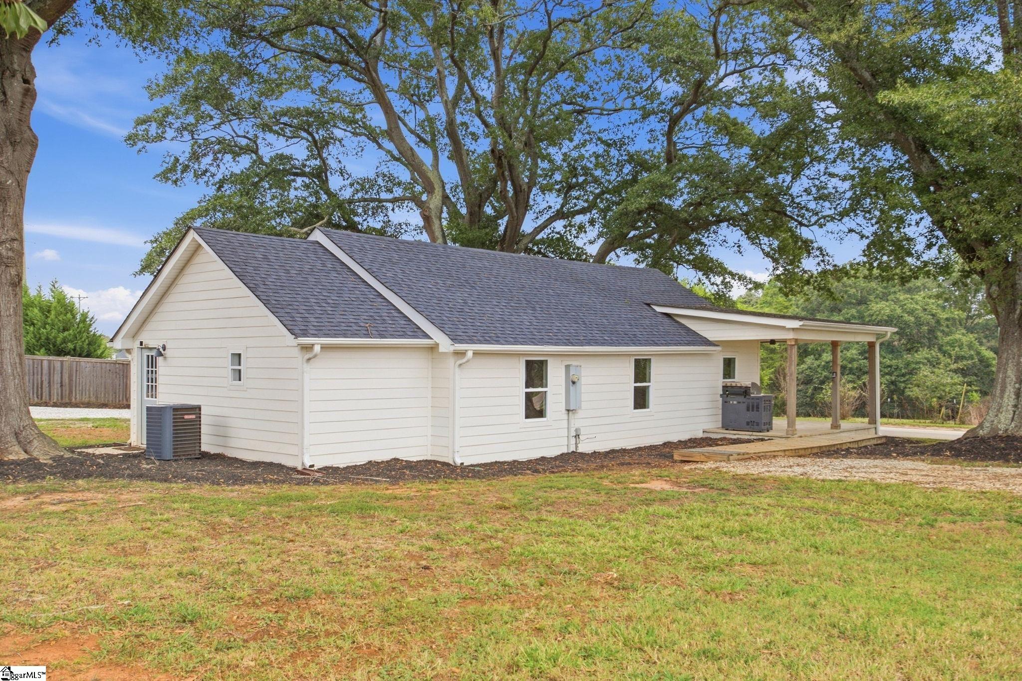 125 Parker Slatton Road Simpsonville, SC 29681 - Photo 22 of 25 Gallery Image 22