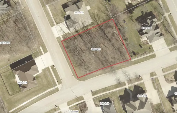 $60,000 | 1007 Oakwood Drive, Morris, IL 60450