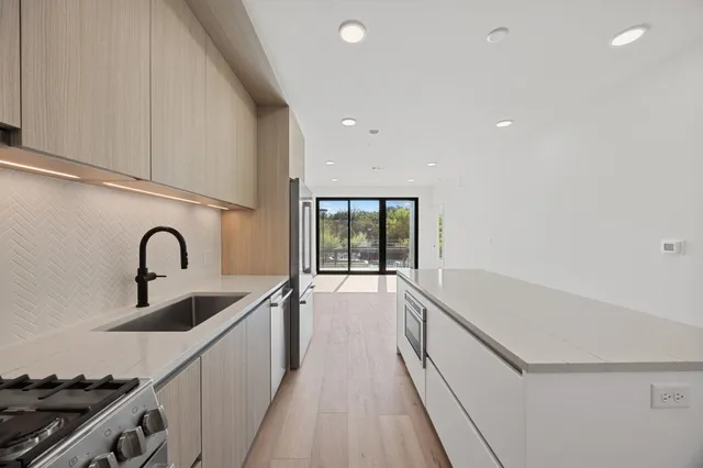 $699,000 | 2209 South 1st Street, Unit 237, Austin, TX 78704