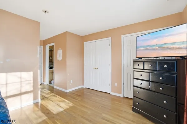 $799,001 | 452 Broadway, Elizabeth Port, NJ 07206