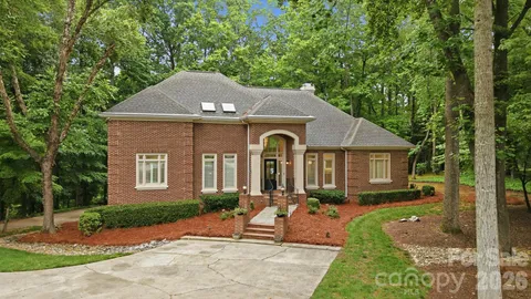 $975,000 | 5424 Amanda Lane, Belmont, NC 28012