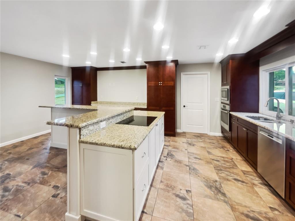 12331 Warren Road Clermont, FL 34711 - Photo 13 of 24 Gallery Image 13