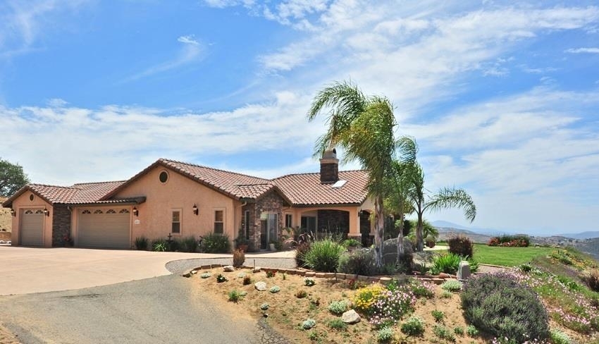 24935 Sunshine Valley Road Ramona, CA 92065 - Photo 2 of 22 Gallery Image 2