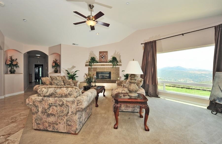 24935 Sunshine Valley Road Ramona, CA 92065 - Photo 6 of 22 Gallery Image 6