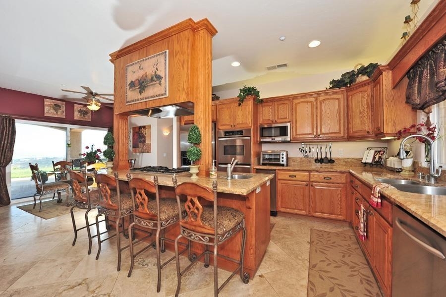 24935 Sunshine Valley Road Ramona, CA 92065 - Photo 10 of 22 Gallery Image 10