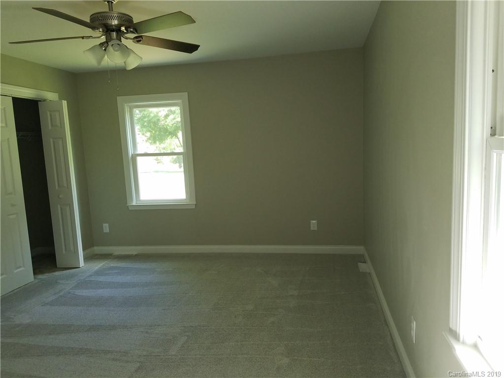 298 Wiggins Road Mooresville, NC 28115 - Photo 21 of 31 Gallery Image 21