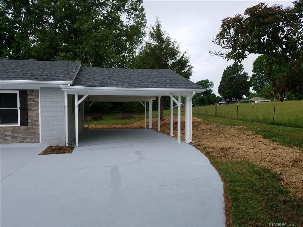 298 Wiggins Road Mooresville, NC 28115 - Photo 24 of 31 Gallery Image 24