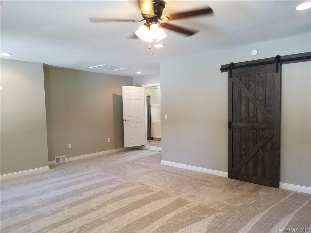 298 Wiggins Road Mooresville, NC 28115 - Photo 10 of 31 Gallery Image 10