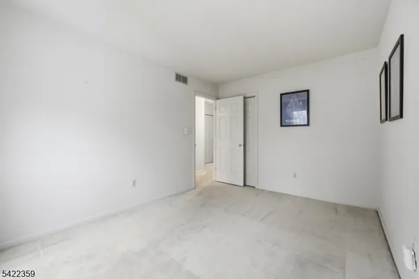 $599,000 | 14 Arthurs Court, Berkeley Heights, NJ 07922