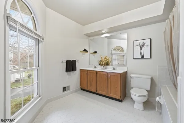 $599,000 | 14 Arthurs Court, Berkeley Heights, NJ 07922