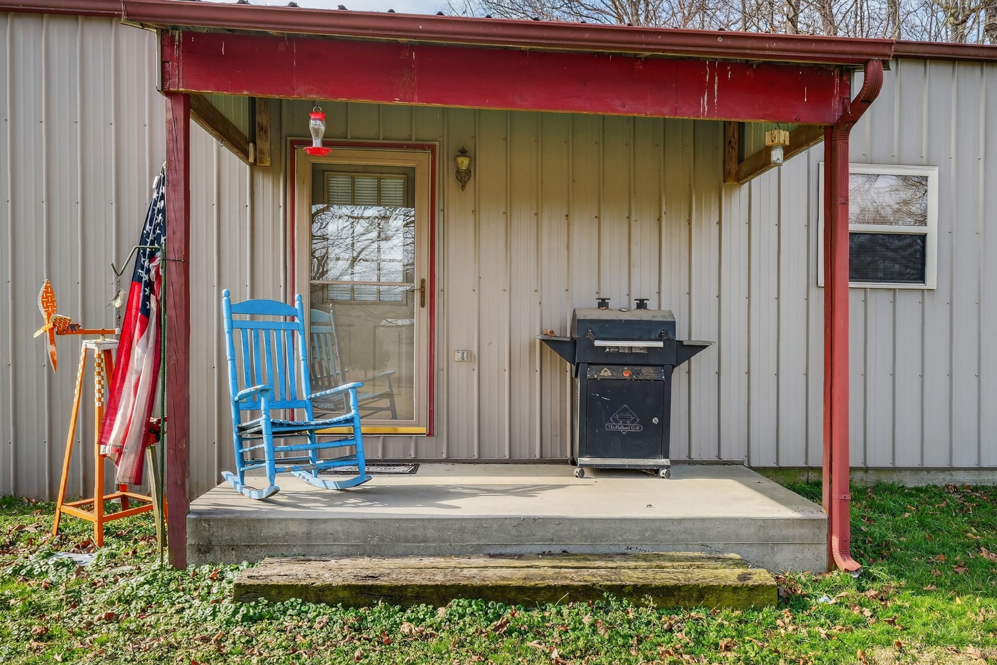 31 Frame Lane Kelso, TN 37348 - Photo 25 of 27 a front view of a house