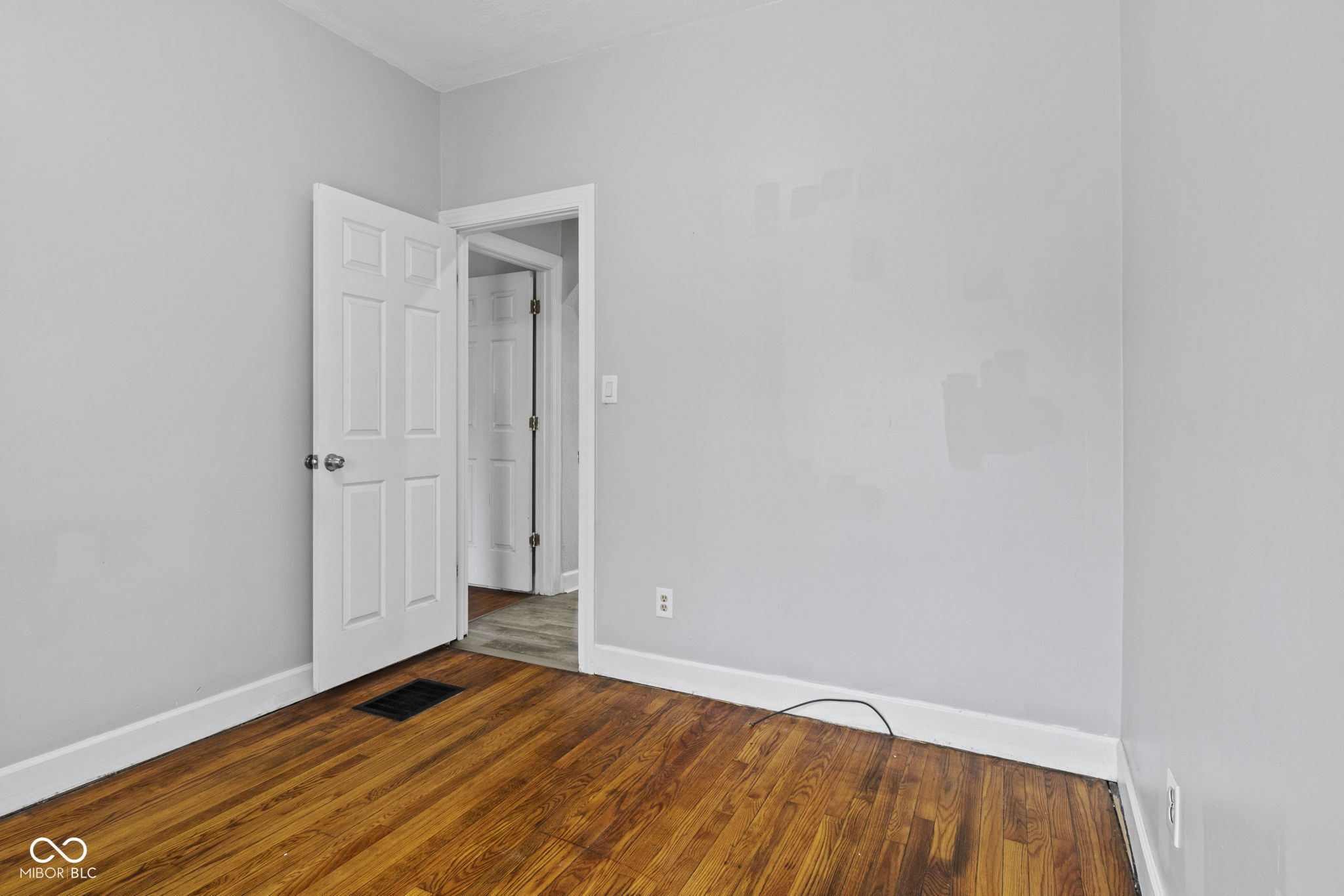 1007 Chestnut Street Anderson, IN 46012 - Photo 17 of 41