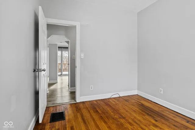 $154,900 | 1007 Chestnut Street, Anderson, IN 46012