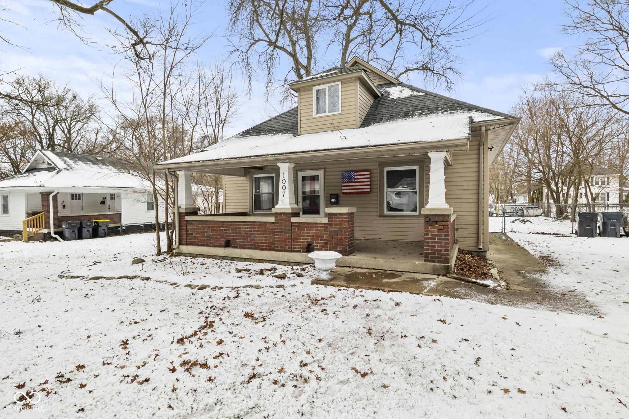 1007 Chestnut Street Anderson, IN 46012 - Photo 2 of 41