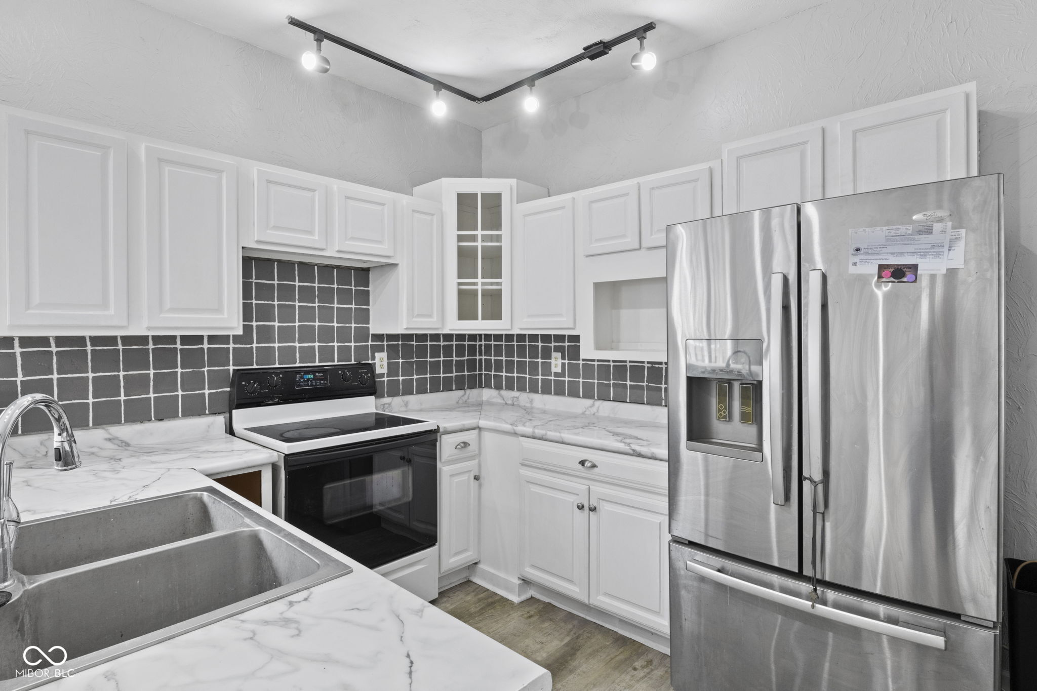 1007 Chestnut Street Anderson, IN 46012 - Photo 10 of 41