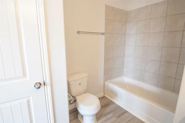 $1,820 | 18547 Queesborough Creek Road, Katy, TX 77449