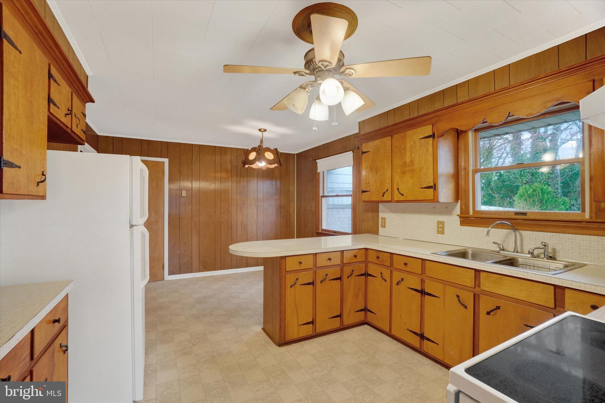 5450 Pinchtown Road Dover, PA 17315 - Photo 8 of 17