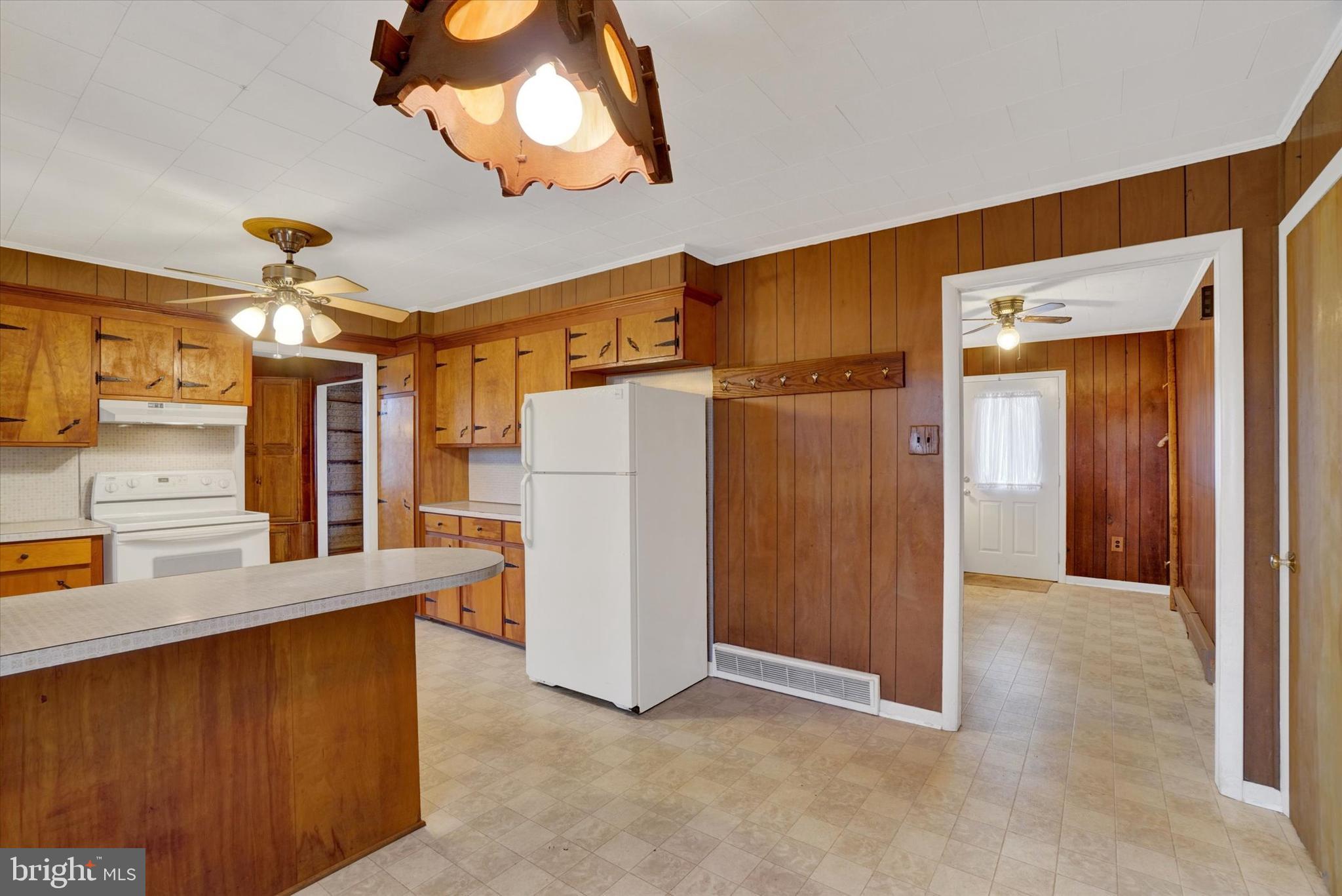 5450 Pinchtown Road Dover, PA 17315 - Photo 9 of 17