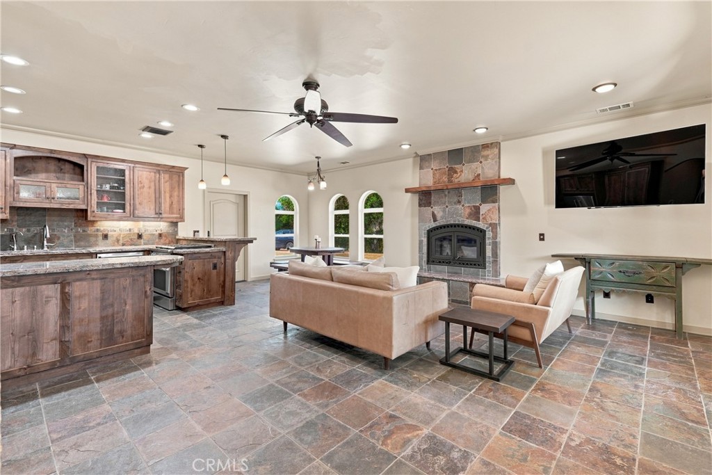 255 Narnia Road Paso Robles, CA 93446 - Photo 14 of 56 Gallery Image 14