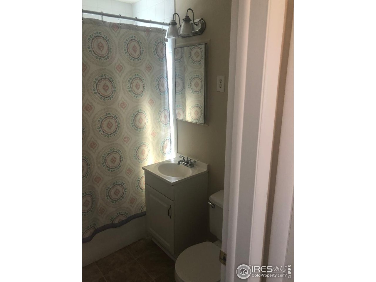 404 10th Street Gilcrest, CO 80623 - Photo 8 of 10