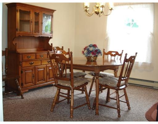 65 Meneely Road Burgettstown, PA 15021 - Photo 4 of 12 Dining Room.