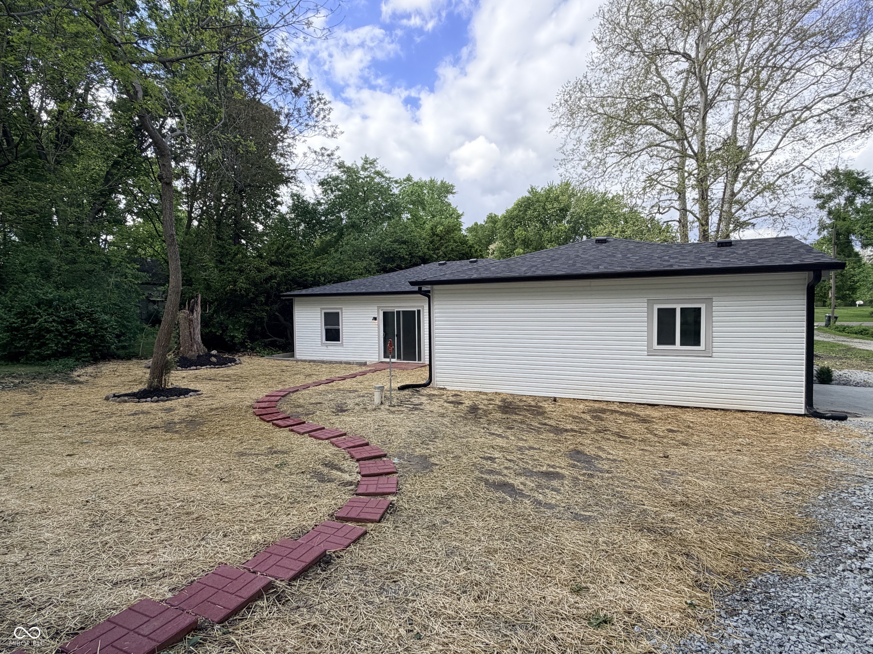 2085 East Eden Road Greenfield, IN 46140 - Photo 24 of 27