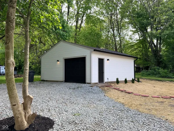 $274,000 | 2085 East Eden Road, Greenfield, IN 46140