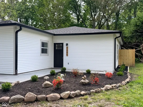 $274,000 | 2085 East Eden Road, Greenfield, IN 46140