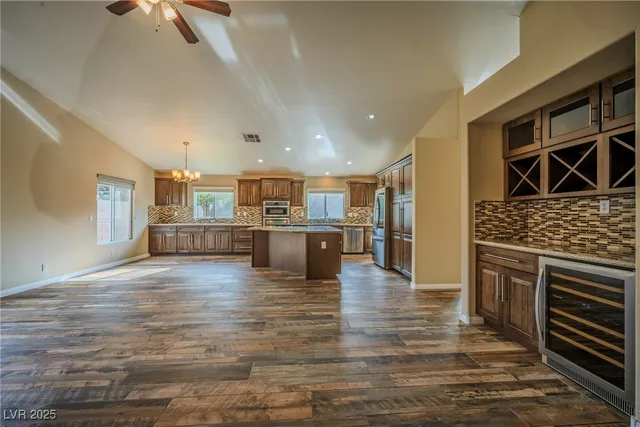 $2,995 | 921 San Bruno Avenue, Henderson, NV 89002