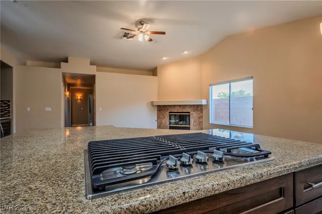 $2,995 | 921 San Bruno Avenue, Henderson, NV 89002