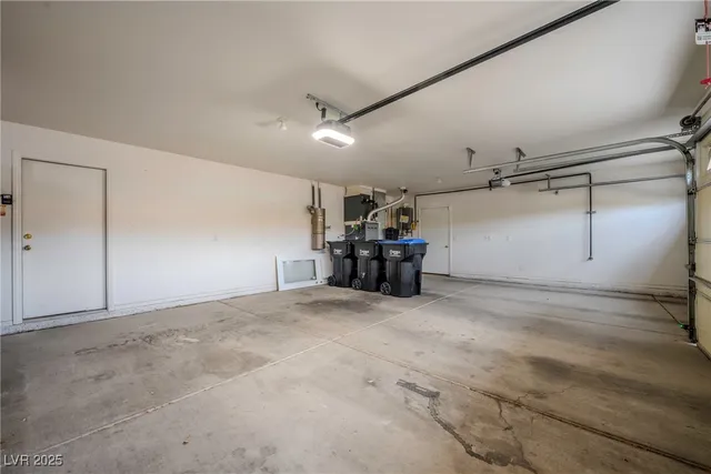 $2,995 | 921 San Bruno Avenue, Henderson, NV 89002