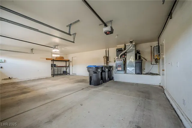 $2,995 | 921 San Bruno Avenue, Henderson, NV 89002