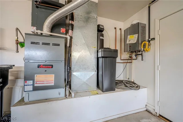 $2,995 | 921 San Bruno Avenue, Henderson, NV 89002