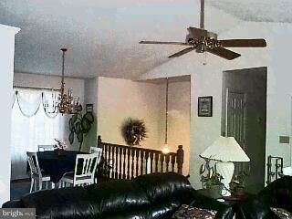 120 Timber Lane Hanover, PA 17331 - Photo 3 of 6