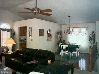 120 Timber Lane Hanover, PA 17331 - Photo 5 of 6