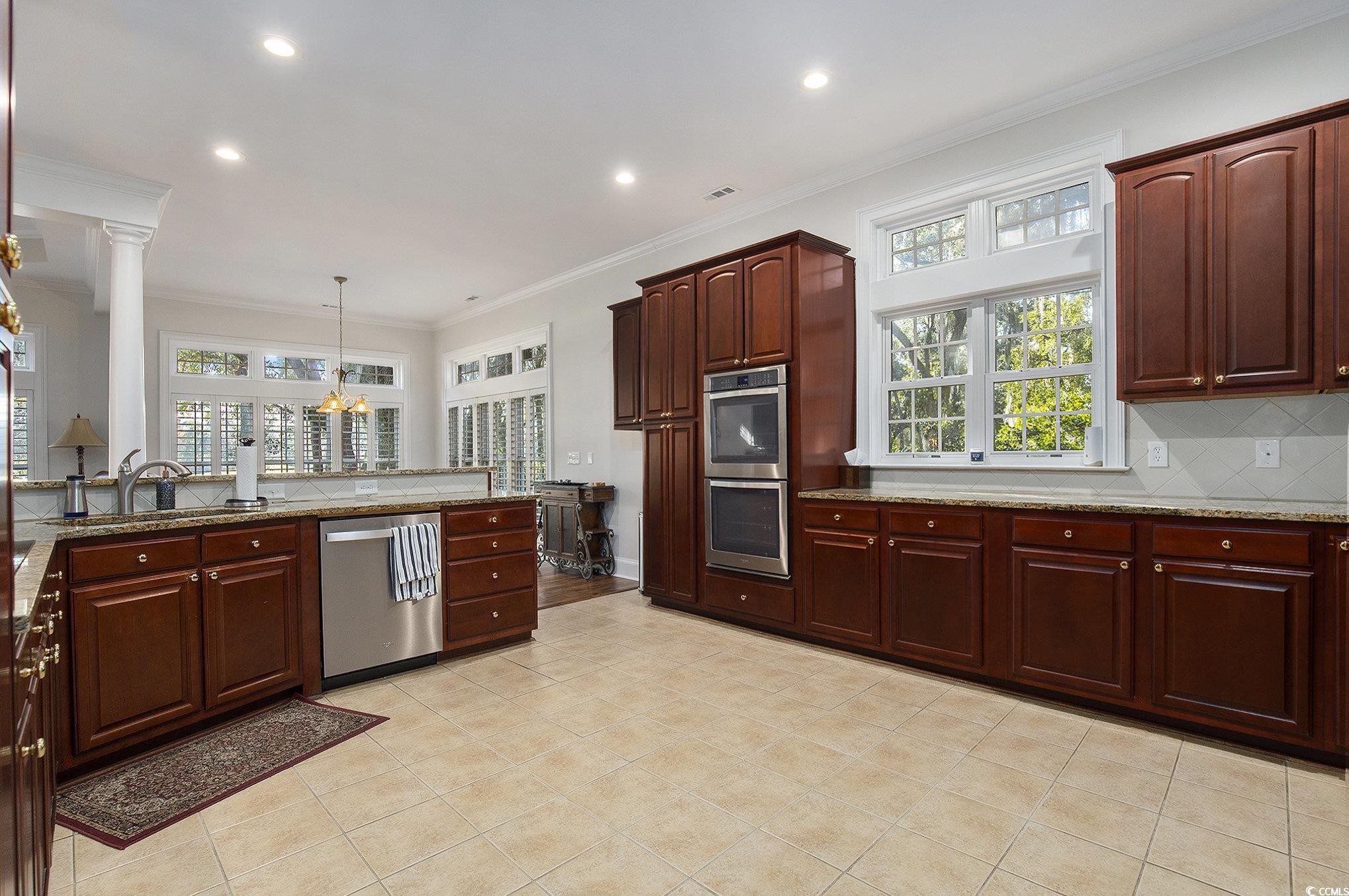 423 Chapman Loop Pawleys Island, SC 29585 - Photo 9 of 38