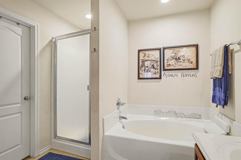 103 George Owens Road Ponder, TX 76259 - Photo 7 of 30 Gallery Image 7