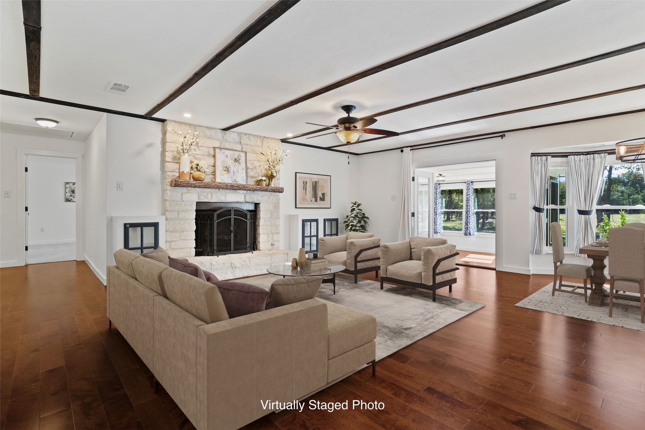 30309 Live Oak Trail Georgetown, TX 78633 - Photo 6 of 40 Virtually Staged Living Room.