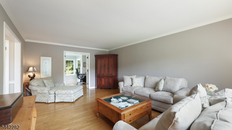2101 Arbor Way Bridgewater, NJ 08836 - Photo 11 of 47
