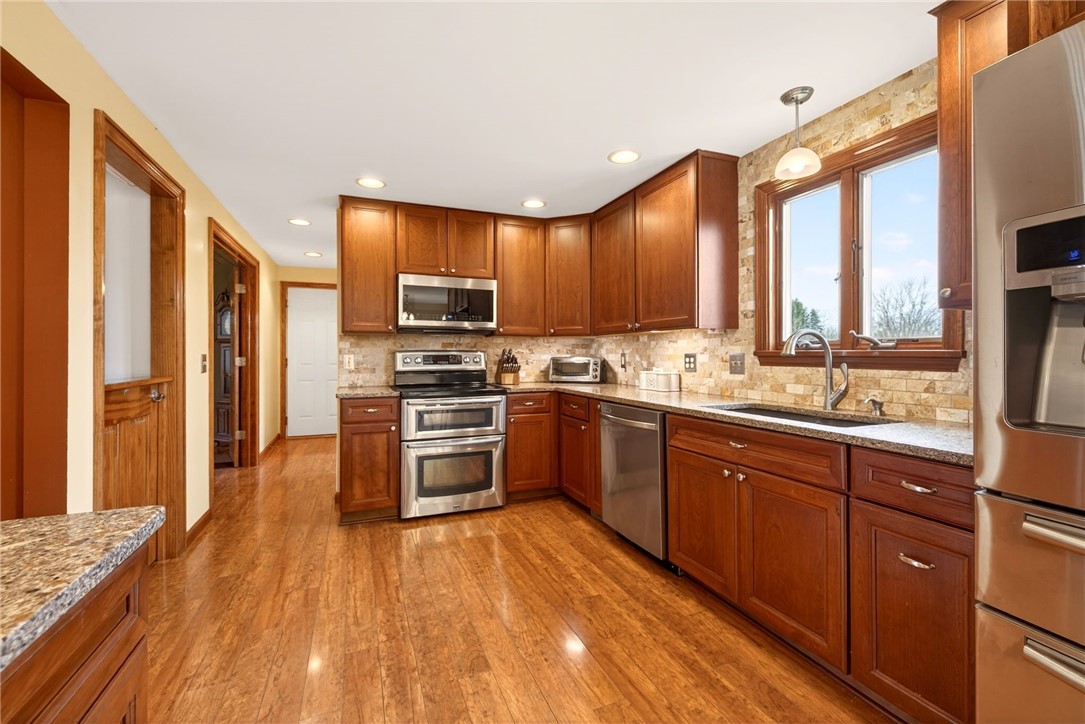 5951 Holmes Hill Road Livonia, NY 14435 - Photo 11 of 35