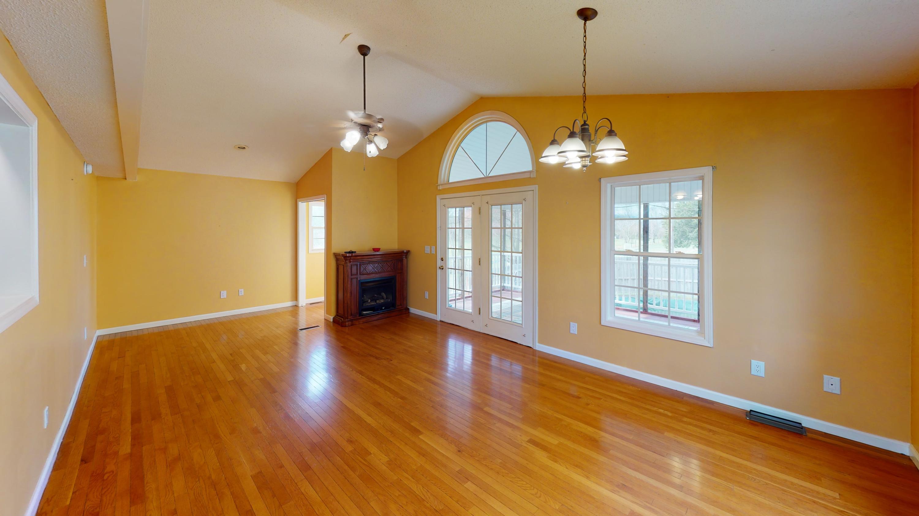 306 Stockyard Road Telford, TN 37690 - Photo 3 of 36 306-Stockyard-Road-Telford-TN-37690-Unfu