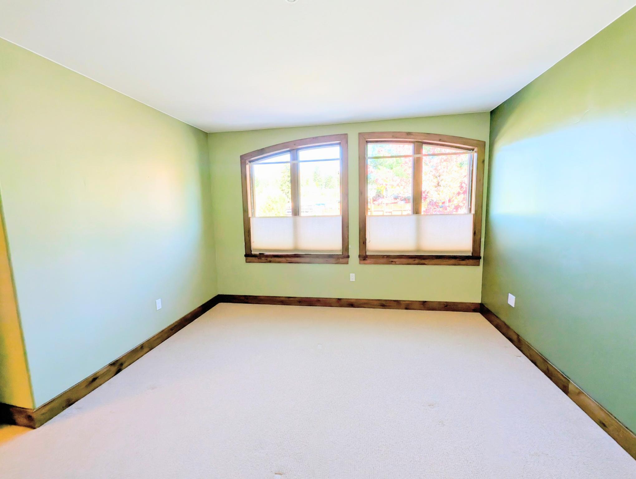 631 North Washington, Unit 403 Ketchum, ID 83340 - Photo 8 of 21 PXL_20250923_203420723~2