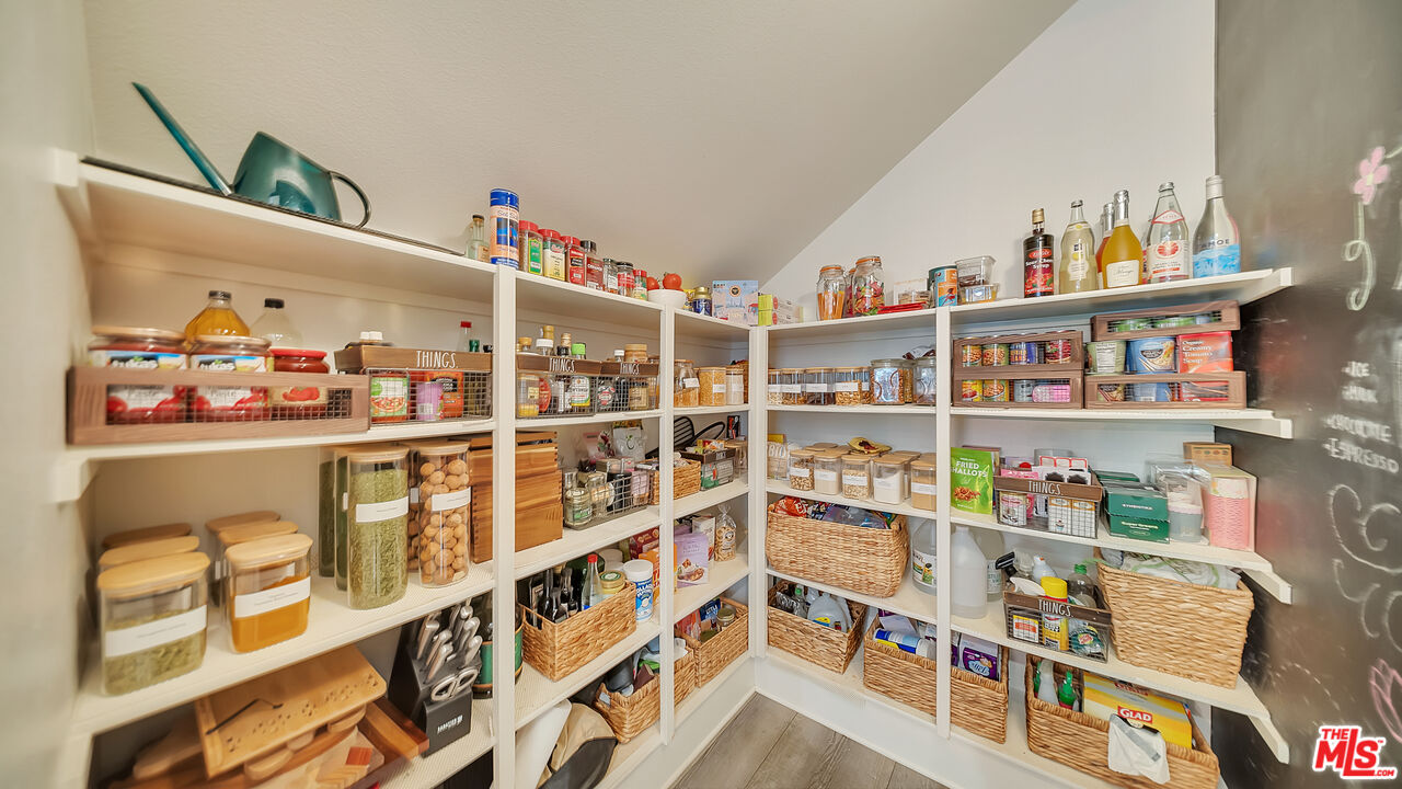 20111 Piccadilly Lane Porter Ranch, CA 91326 - Photo 13 of 64