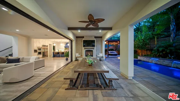 $3,799,000 | 20111 Piccadilly Lane, Porter Ranch, CA 91326