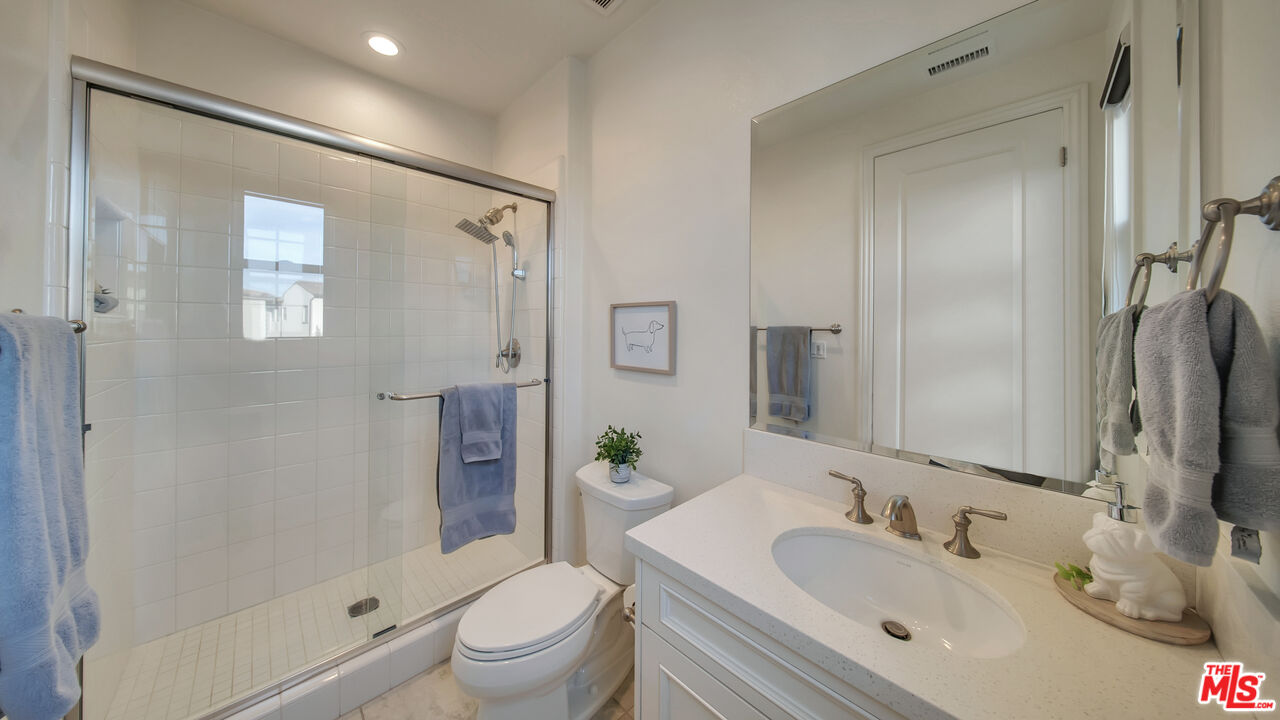20111 Piccadilly Lane Porter Ranch, CA 91326 - Photo 18 of 64