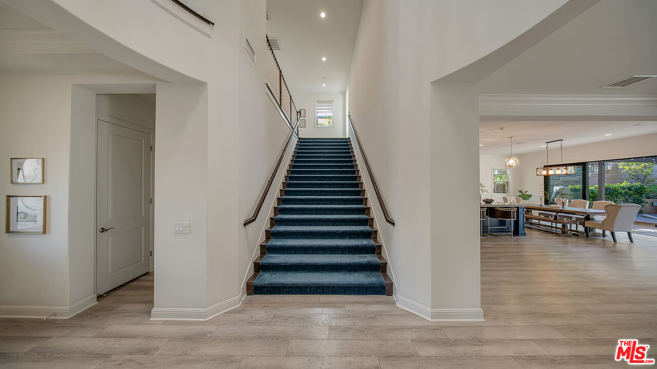 20111 Piccadilly Lane Porter Ranch, CA 91326 - Photo 20 of 64