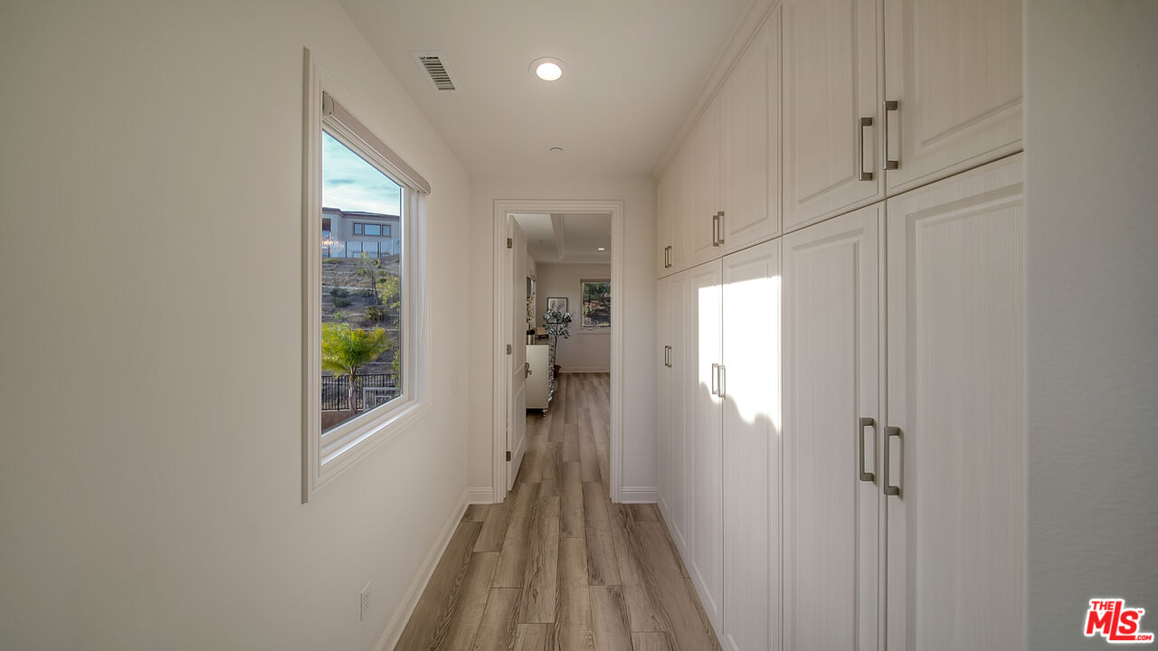 20111 Piccadilly Lane Porter Ranch, CA 91326 - Photo 24 of 64