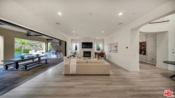 $3,799,000 | 20111 Piccadilly Lane, Porter Ranch, CA 91326