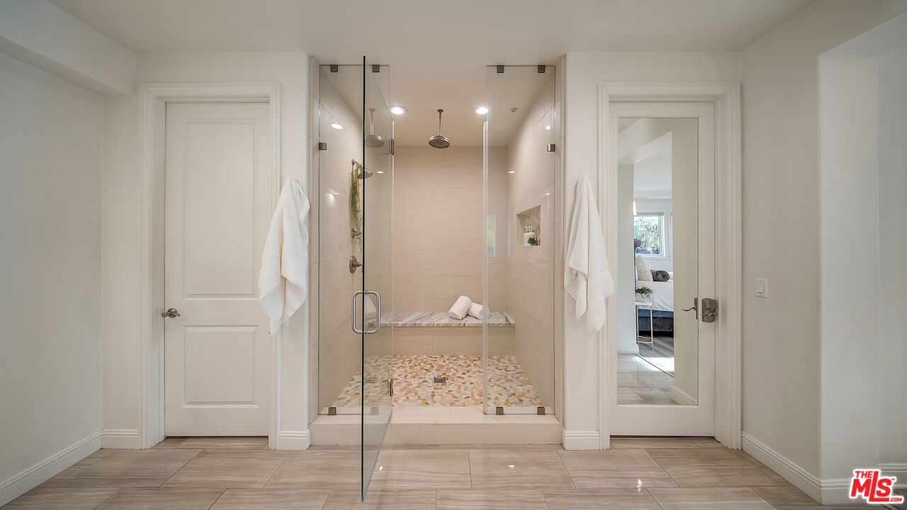 20111 Piccadilly Lane Porter Ranch, CA 91326 - Photo 32 of 64