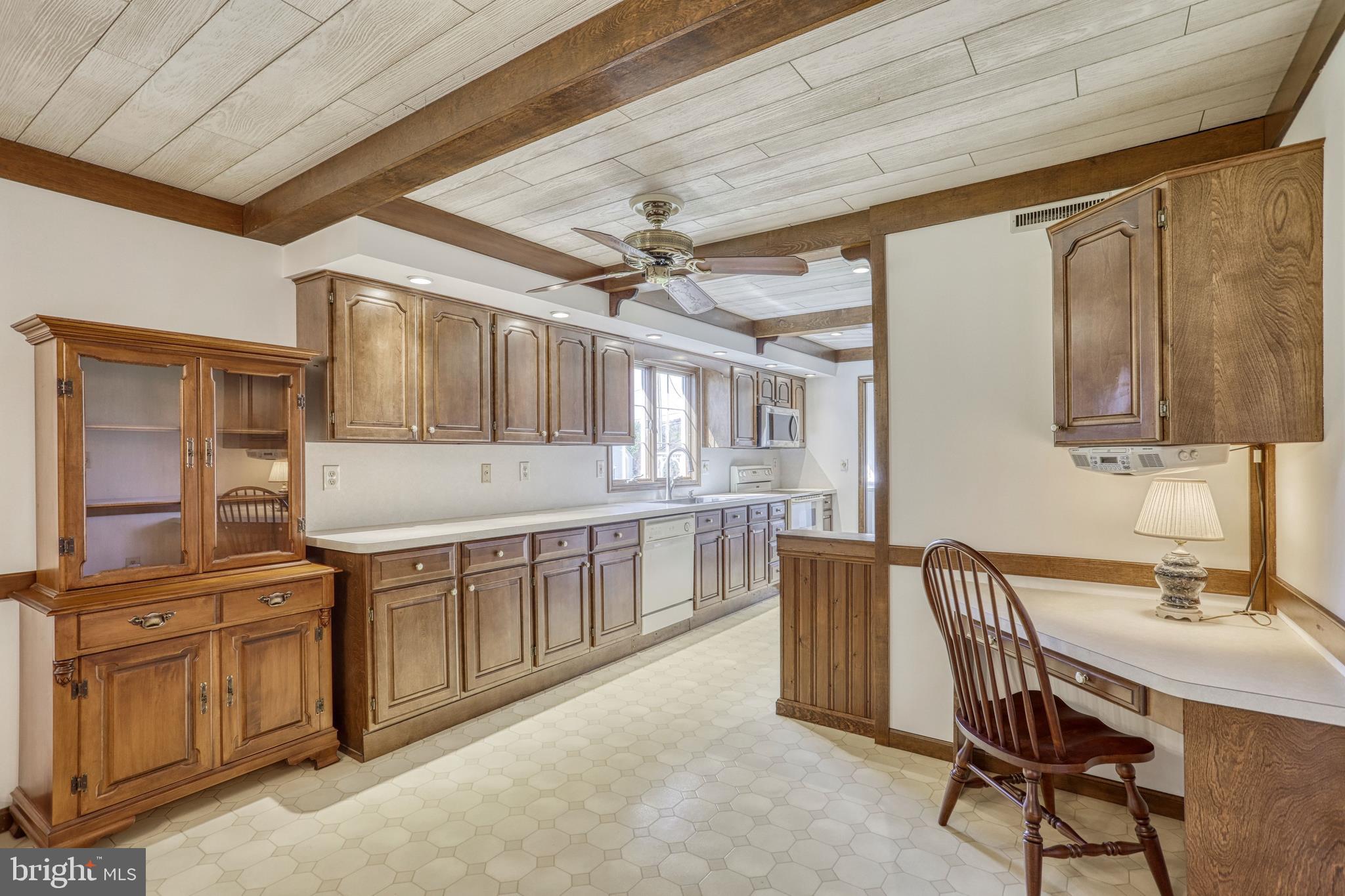 110 Singer Road New Freedom, PA 17349 - Photo 16 of 79